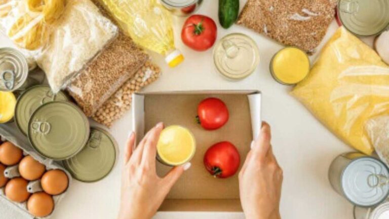 Organizando o estoque de alimentos para economizar e facilitar o dia a dia