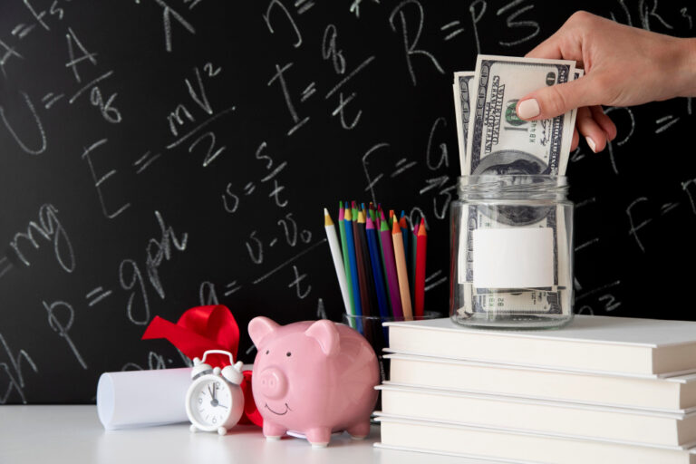 Educação financeira: aprenda a cuidar do seu dinheiro Educação financeira: aprenda a cuidar do seu dinheiro